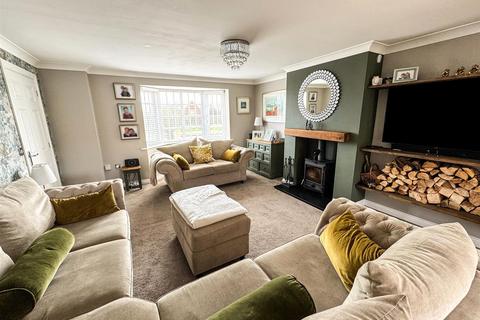 undefined, Lyveden Way, Corby NN18
