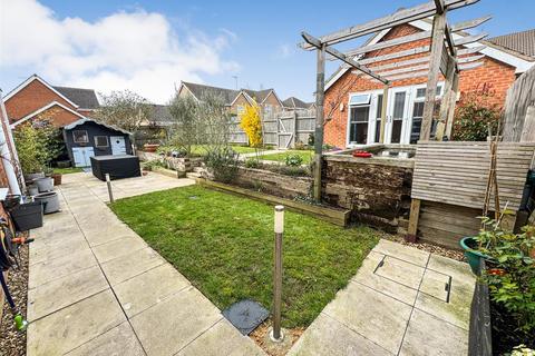 undefined, Lyveden Way, Corby NN18