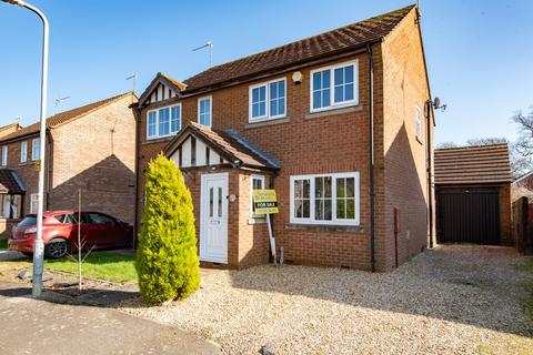 2 bedroom semi-detached house for sale, St Nicholas Close, Boston, PE21