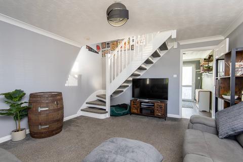 2 bedroom semi-detached house for sale, St Nicholas Close, Boston, PE21