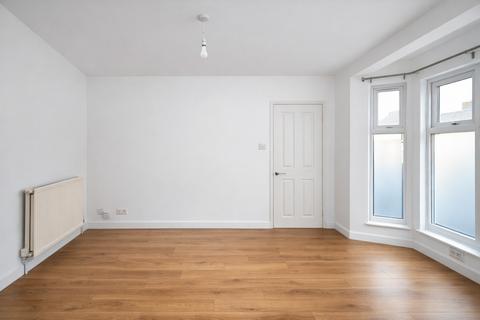 undefined, Higham Hill, London, E17