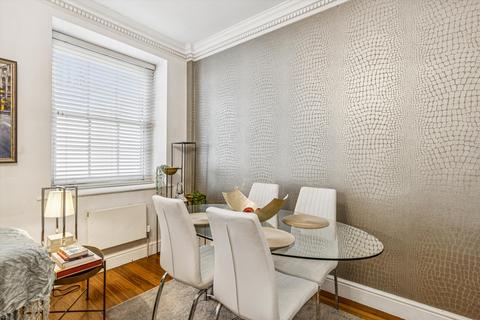 1 bedroom flat to rent, Stanhope Terrace, London W2.