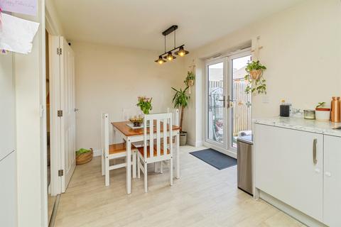 3 bedroom end of terrace house for sale, Kitchener Drive, Eaton Leys, Milton Keynes