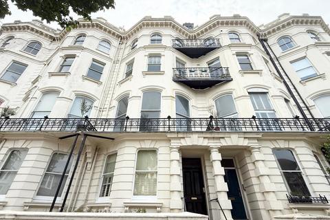 2 bedroom flat to rent, Denmark Terrace, Brighton