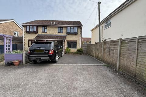 3 bedroom semi-detached house to rent, Green Lane Avenue, Street BA16