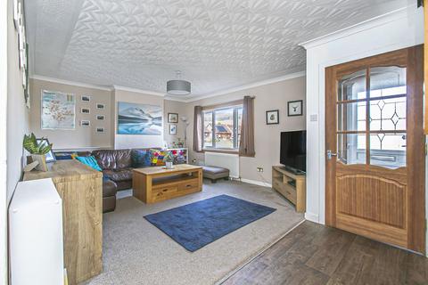 3 bedroom semi-detached house for sale, 44 Kirkland Avenue, Ballingry, KY5 8JS