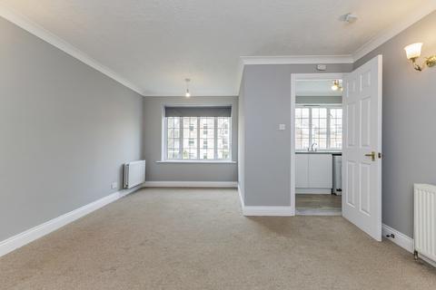 2 bedroom flat to rent, Chandon Lodge, 3-7 Devonshire Road, Sutton, SM2