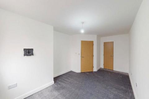 2 bedroom apartment for sale, Bolton Road, Westhoughton, Bolton, Greater Manchester, BL5 3GH
