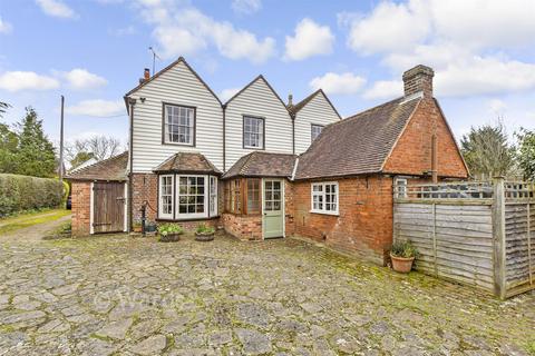 4 bedroom detached house for sale, Mill Bank, Headcorn TN27