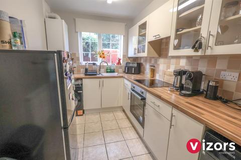 undefined, Perryfields Close, Redditch