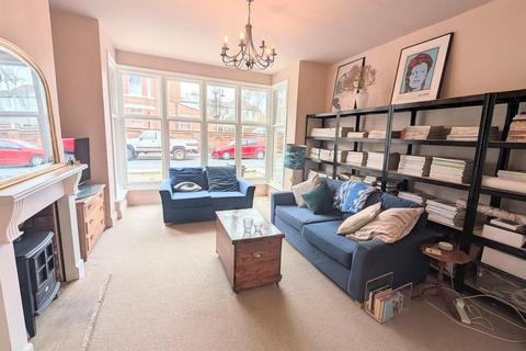 2 bedroom apartment to rent, Albany Terrace, Leamington Spa