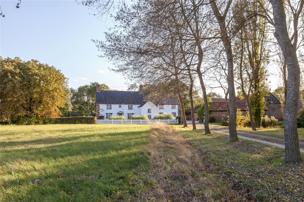 Dairy Farm Entrance