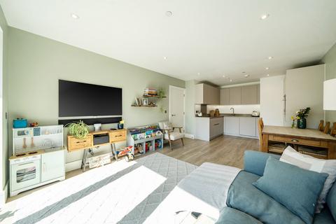 2 bedroom apartment for sale, Lee Terrace, London, SE13