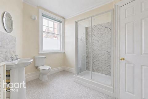 1 bedroom apartment for sale, Marine Parade East, Clacton-On-Sea