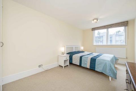 2 bedroom flat to rent, Upper Ground, London SE1
