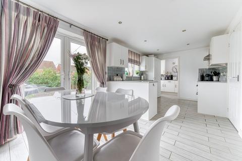 4 bedroom detached house for sale, Mallard Way, Sprowston