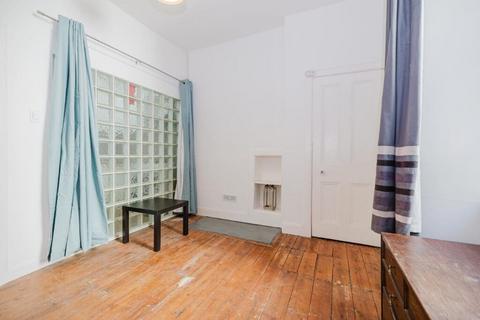undefined, 1697L Maryfield, Edinburgh, EH7 5AR