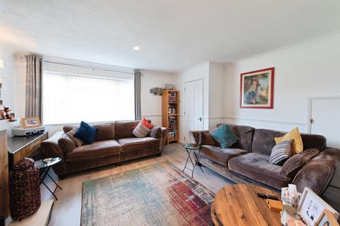 4 bedroom terraced house for sale, Neptune Road, Fareham