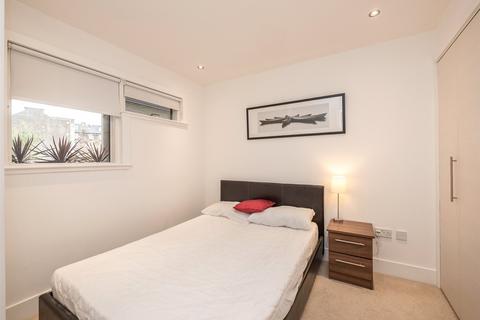 1 bedroom flat to rent, Melvin Walk, Edinburgh, EH3