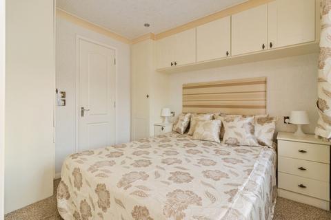 2 bedroom detached house for sale, Warren Road, Hazelwood Park, Dawlish Warren, Dawlish, EX7