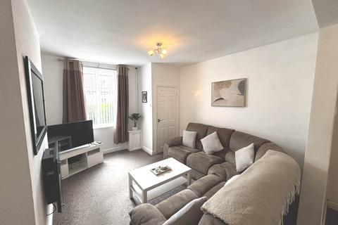 2 bedroom terraced house to rent, Rivington Street, St Helens
