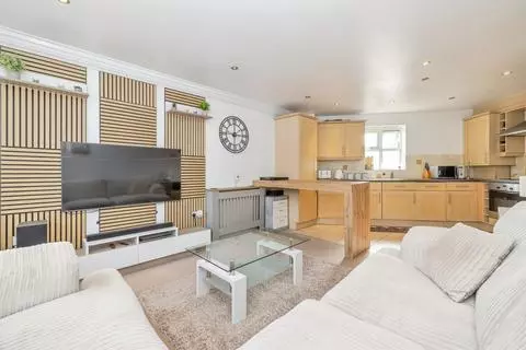 2 bedroom flat for sale – pohled 2