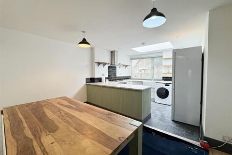 undefined, Byron Street, Buxton