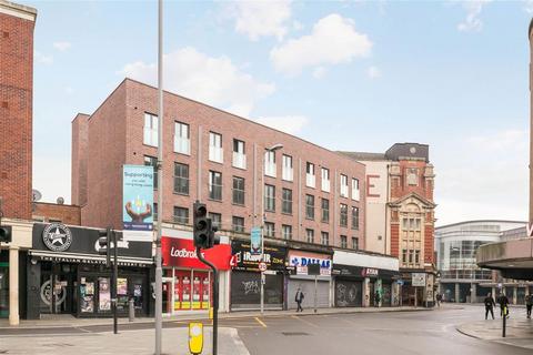 3 bedroom flat to rent, Nipper Alley, Kingston Upon Thames KT1