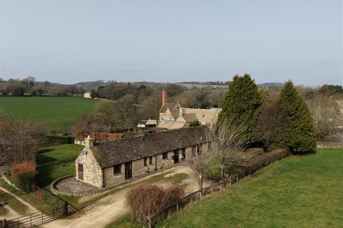 undefined, Brockhampton, Cheltenham