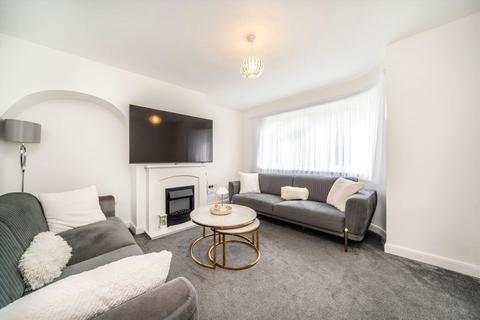 undefined, Mortimer Crescent, Worcester Park KT4