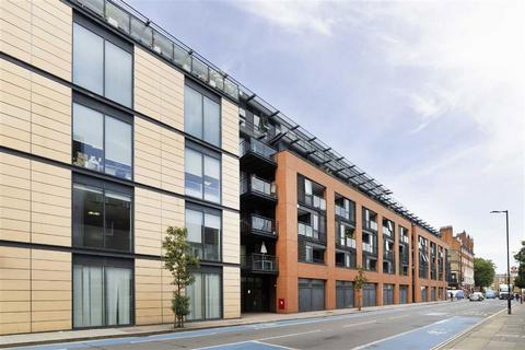 1 bedroom flat for sale, Southwark Bridge Road, London SE1