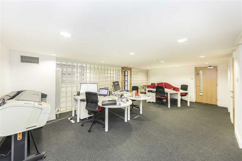 4 bedroom flat for sale, Surrey Row, London SE1