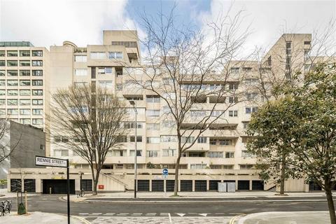 1 bedroom flat for sale, Upper Ground, London SE1