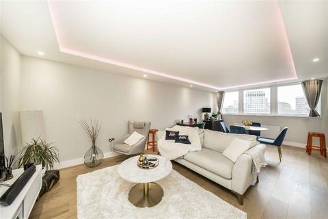 1 bedroom flat for sale, Upper Ground, London SE1