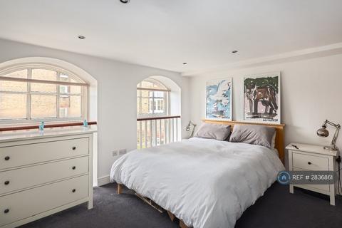 1 bedroom flat to rent, Tottenham Road, London, N1