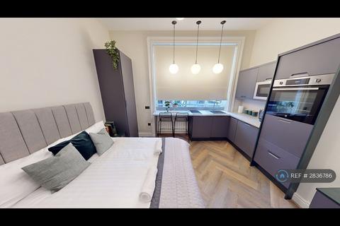undefined, Rodney St, Liverpool, L1