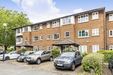 undefined, Kingsworthy Close, Kingston Upon Thames KT1