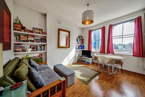 1 bedroom flat to rent, Victoria Road, LONDON NW6
