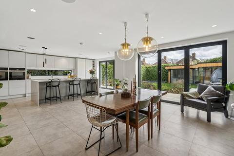 4 bedroom detached house for sale, Cross Lanes, Chalfont St Peter SL9
