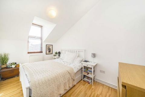 2 bedroom house for sale, Evesham Walk, London SW9