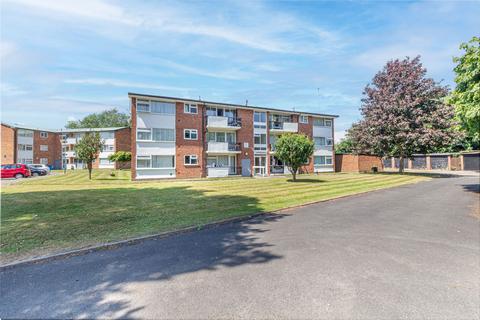 2 bedroom apartment to rent, Harwood Grove, Solihull B90