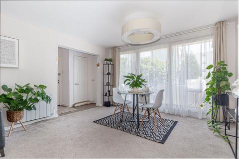 2 bedroom apartment to rent, Harwood Grove, Solihull B90