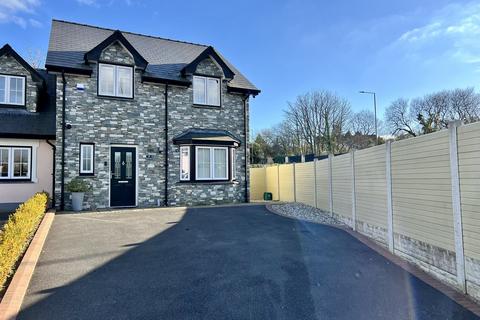 undefined, Clos Y Fedw, Rhydargaeau, Carmarthenshire