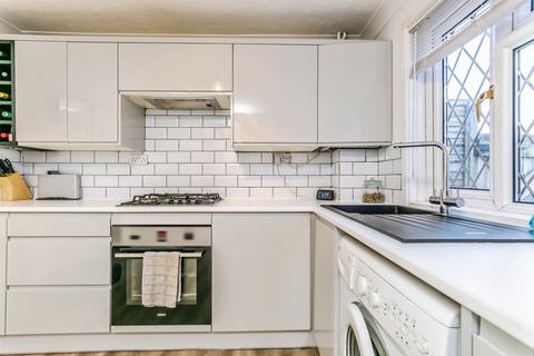 2 bedroom terraced house for sale, Royal George Road, Burgess Hill