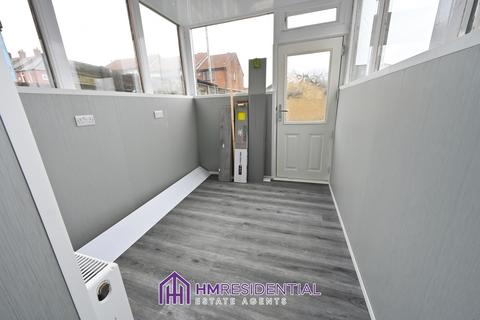 2 bedroom terraced house to rent, Nursery Lane, Gateshead NE10