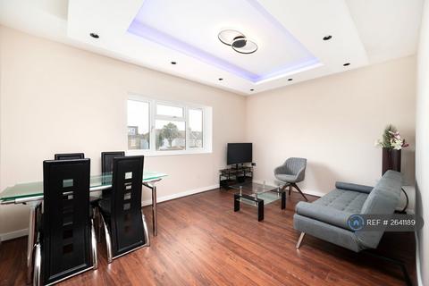 1 bedroom flat to rent, Aberdour Road, Ilford, IG3