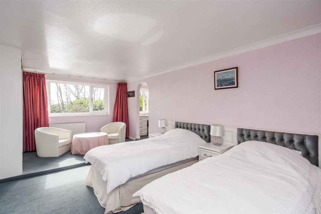 228 Blossomfield Road 24.jpg