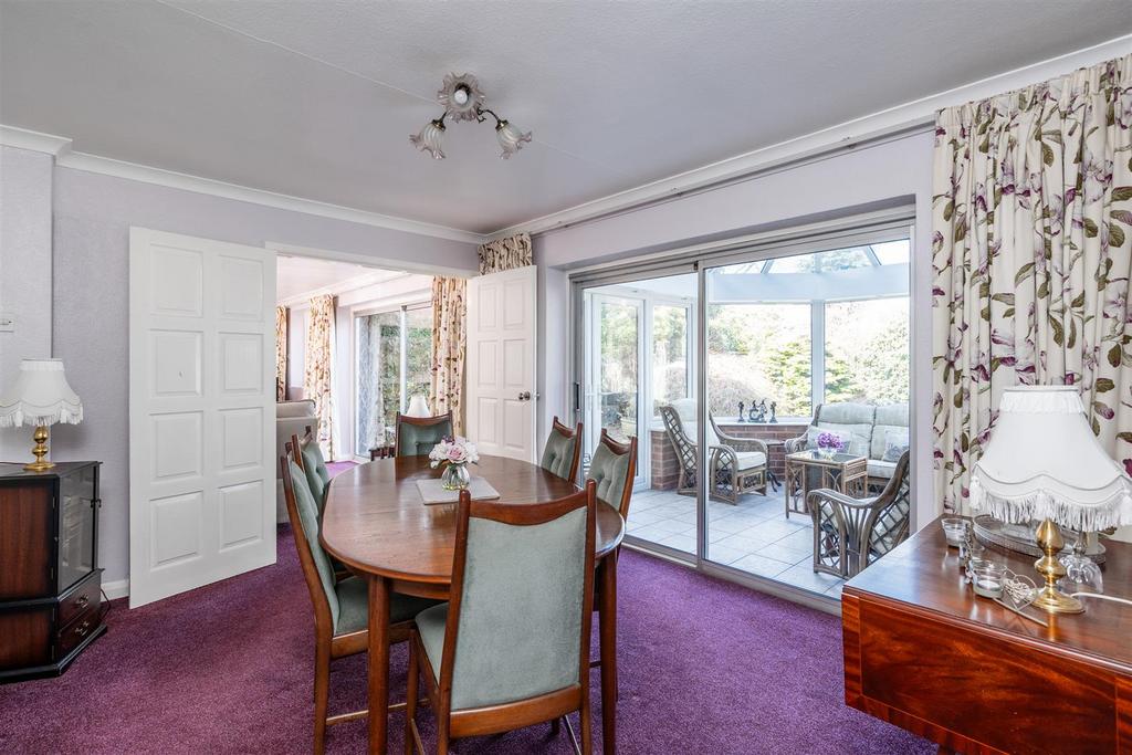 228 Blossomfield Road 9.jpg