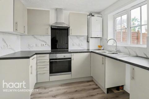 undefined, Nimrod Drive, Hatfield