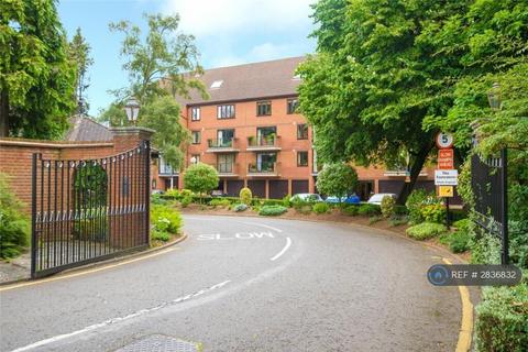 2 bedroom flat to rent, Winslow Close, Pinner, HA5